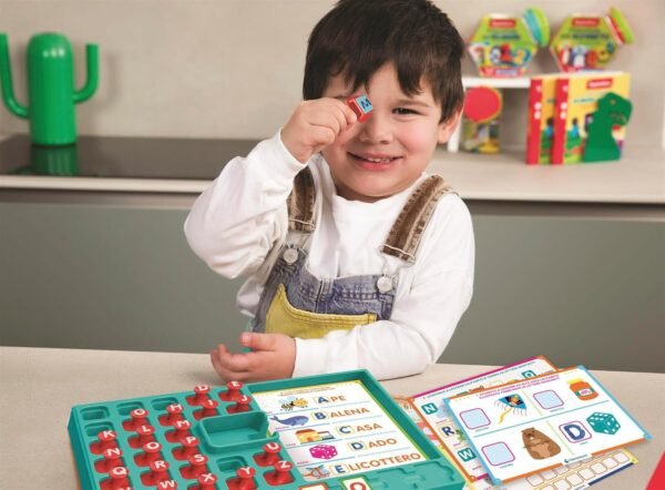 GIOCHIAMO CON I TIMBRI - ALFABETO