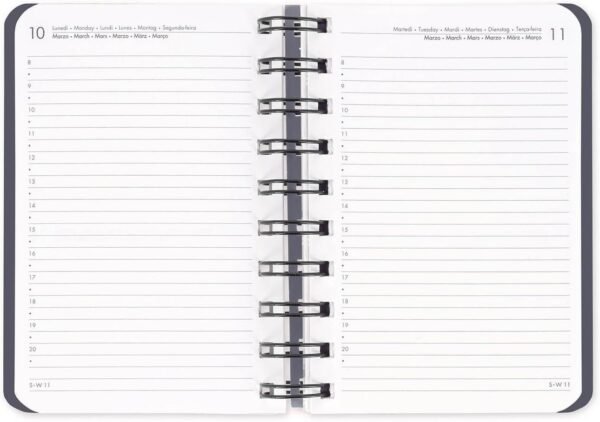 AGENDA 12 MESI - 2026 -
SMALL DAILY SPIRAL BOUND