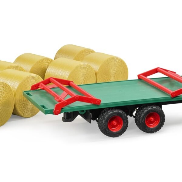 Bale transport trailer with 8 round bales