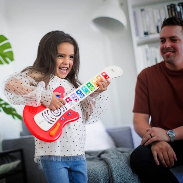 Chitarra connessa dal tocco magico