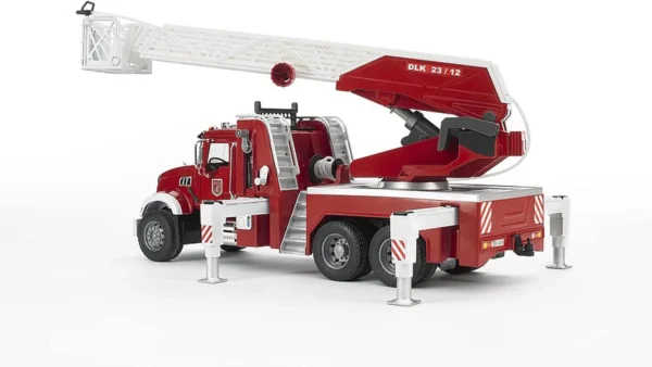 MACK Granite Fire engine with ladder, water pump, L+S Module