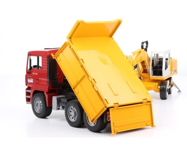 MAN TGA Construction truck + Liebherr Excavator