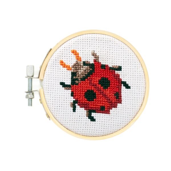 MINI SET RICAMO COCCINELLA KIKKERLAND