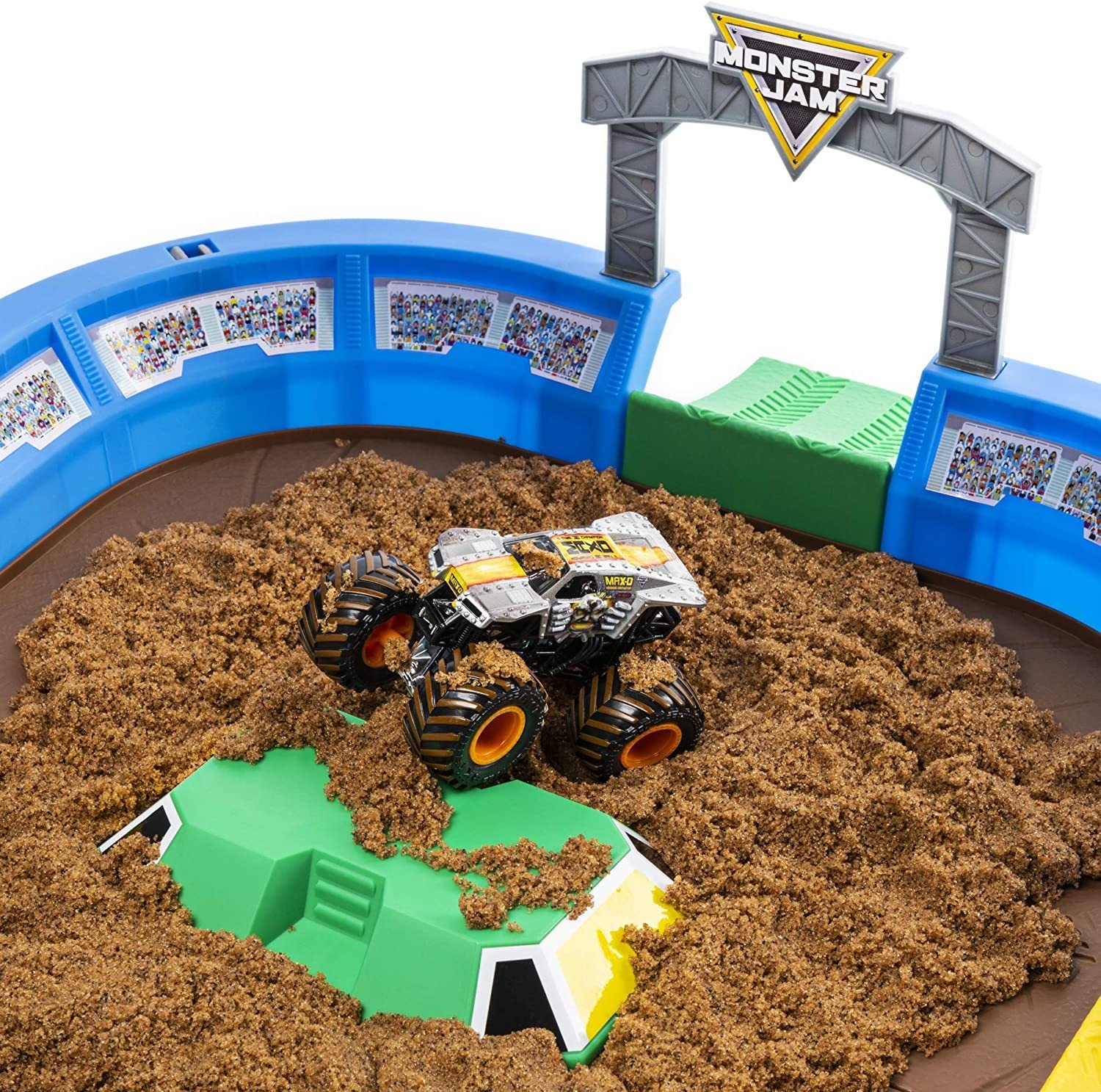 MONSTER JAM ARENA + 1 VEICOLO TRUE METAL - immagine 3