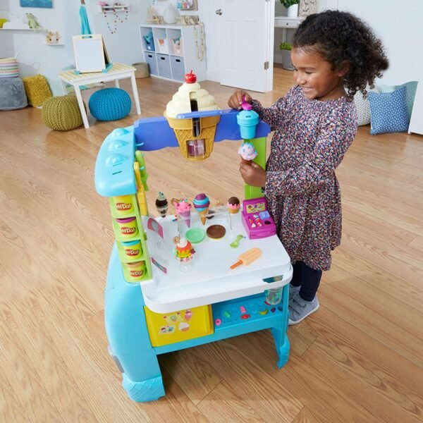 Play Doh ULTIMATE ICE CREAM TRUCK