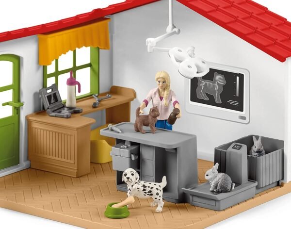 Studio veterinario con animali domestici