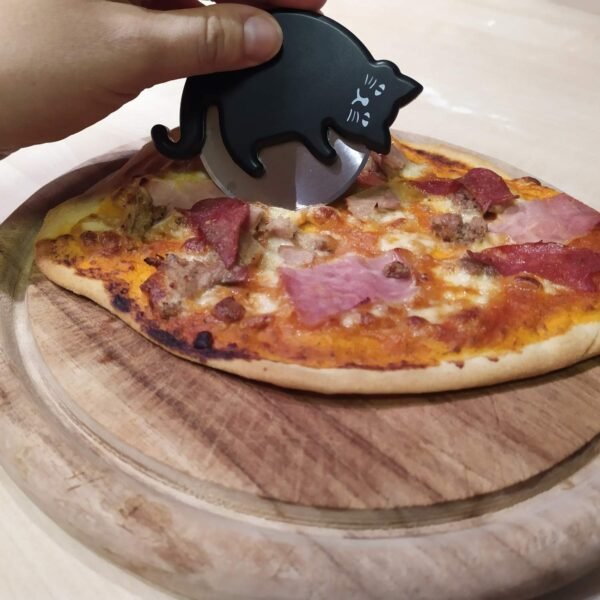 TAGLIA PIZZA GATTO KIKKERLAND